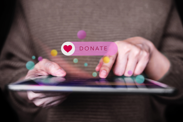 How to convert website traffic into donors